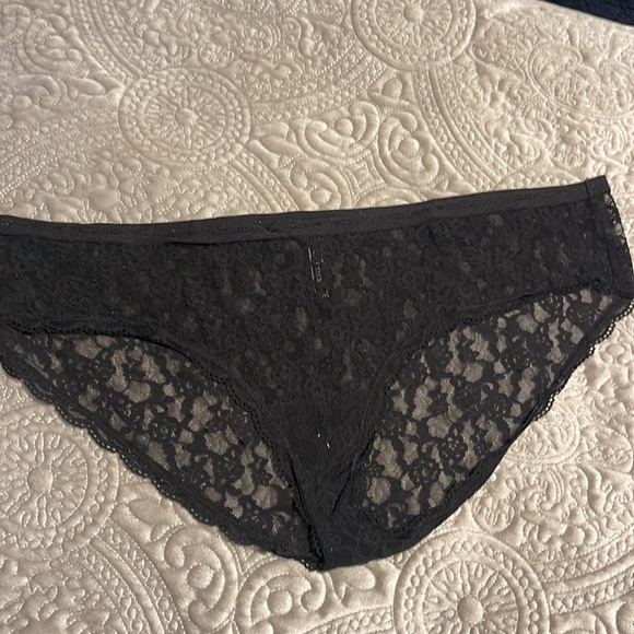 Victoria’s Secret XL Hiphuggers. - Picture 2 of 11